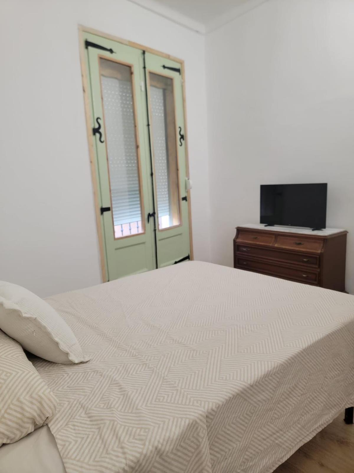 Tudela Apartment Bagian luar foto
