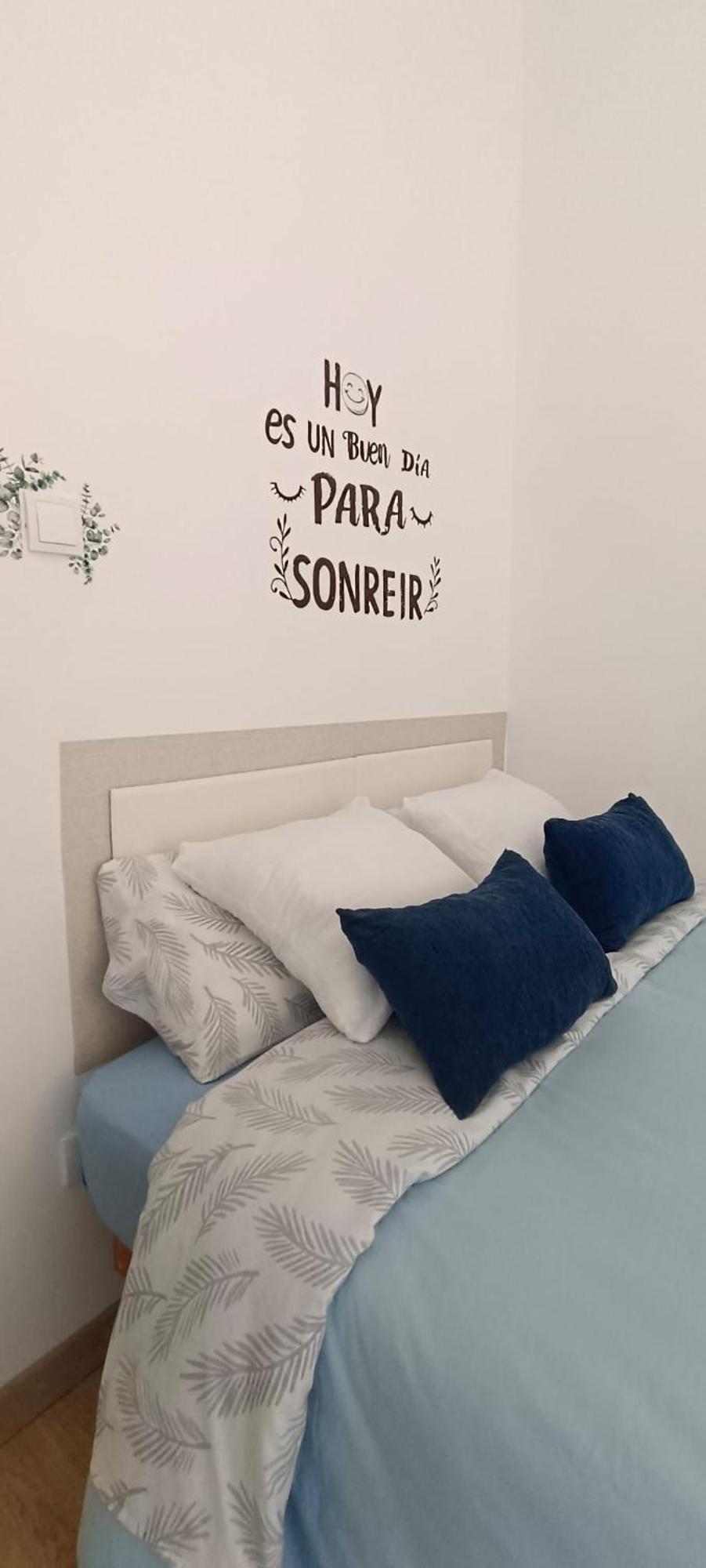 Tudela Apartment Bagian luar foto